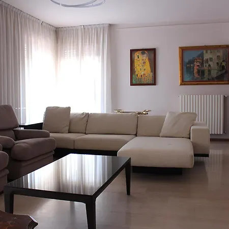 Senagra Holidays