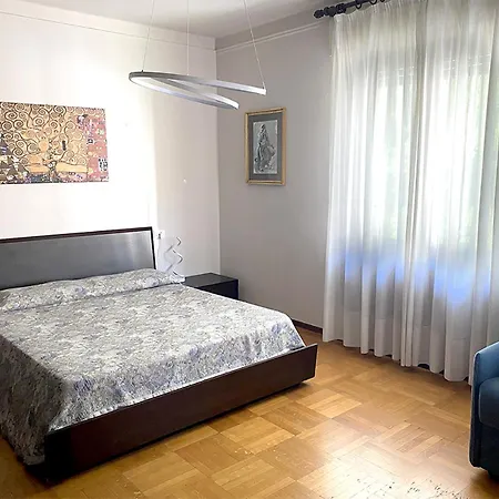 Senagra Holidays Vila Menaggio